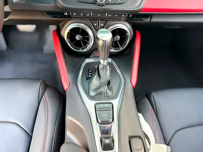 2019 Chevrolet CAMARO — фото 16