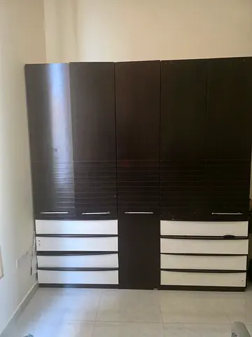 3 door wardrobe