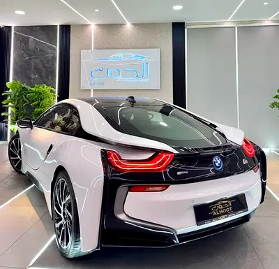 صورة 2 لـ 2015 BMW I8