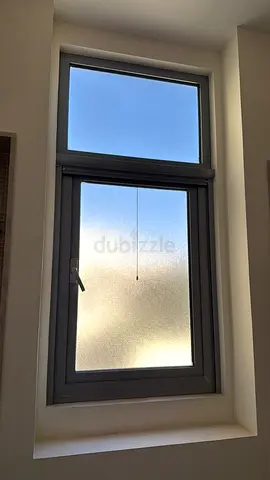 Modern Frosted Glass Aluminum Window