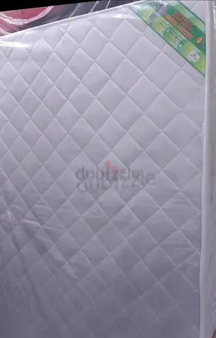 Brend New King size 180x200 Madical Matress Available 18 cm thikniss