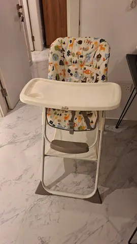 Joie baby high chair with removable tray - good condition