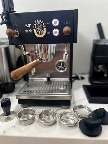 Profitec Move Espresso Machine - Compact PID Home Espresso Maker