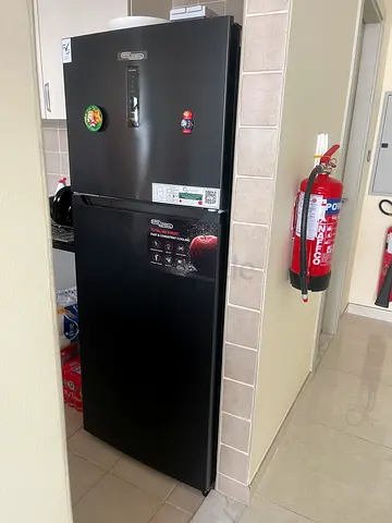 SUPER GENERAL FRIDGE (LARGE BLACK)