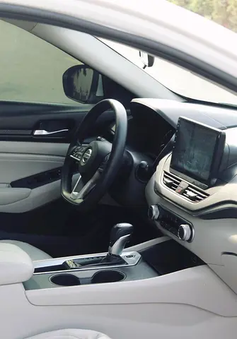 صورة 16 لـ 2020 Nissan ALTIMA