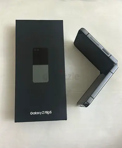 Samsung Galaxy Z Flip5 8/256- (New)
