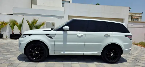 2015 LAND Rover RANGE ROVER SPORT thumbnail 3