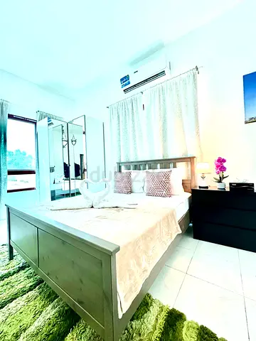 Master Bedroom In Al safa 2 - Near ONPASSIVE Metro | Just 2 Min Walking