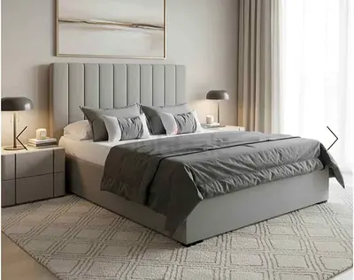 Modren design new King sizeLuxury Famiy bed with Mattress Available