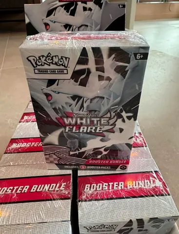 Pokemon White Flare booster bundle