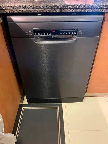 Bosch latest model series 4 3 rack dishwasher with WiFi freestanding