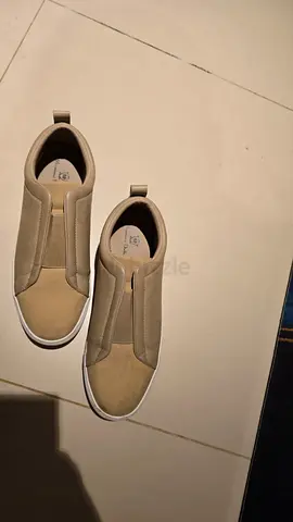 Beige Laceless Shoes (Size 45)
