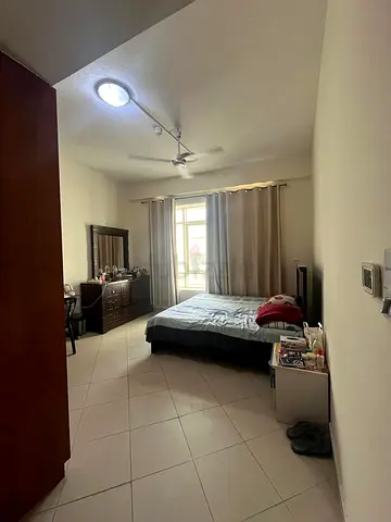 Fully furnished Master bed room available