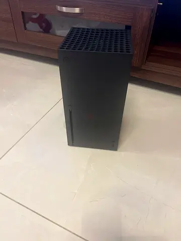 Xbox Series X console - like new