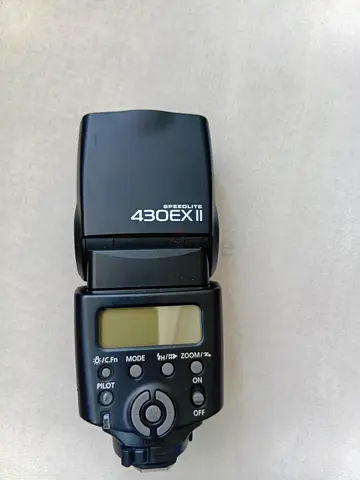 Speedlite 430EX II External Camera Flash - Good Working Condition