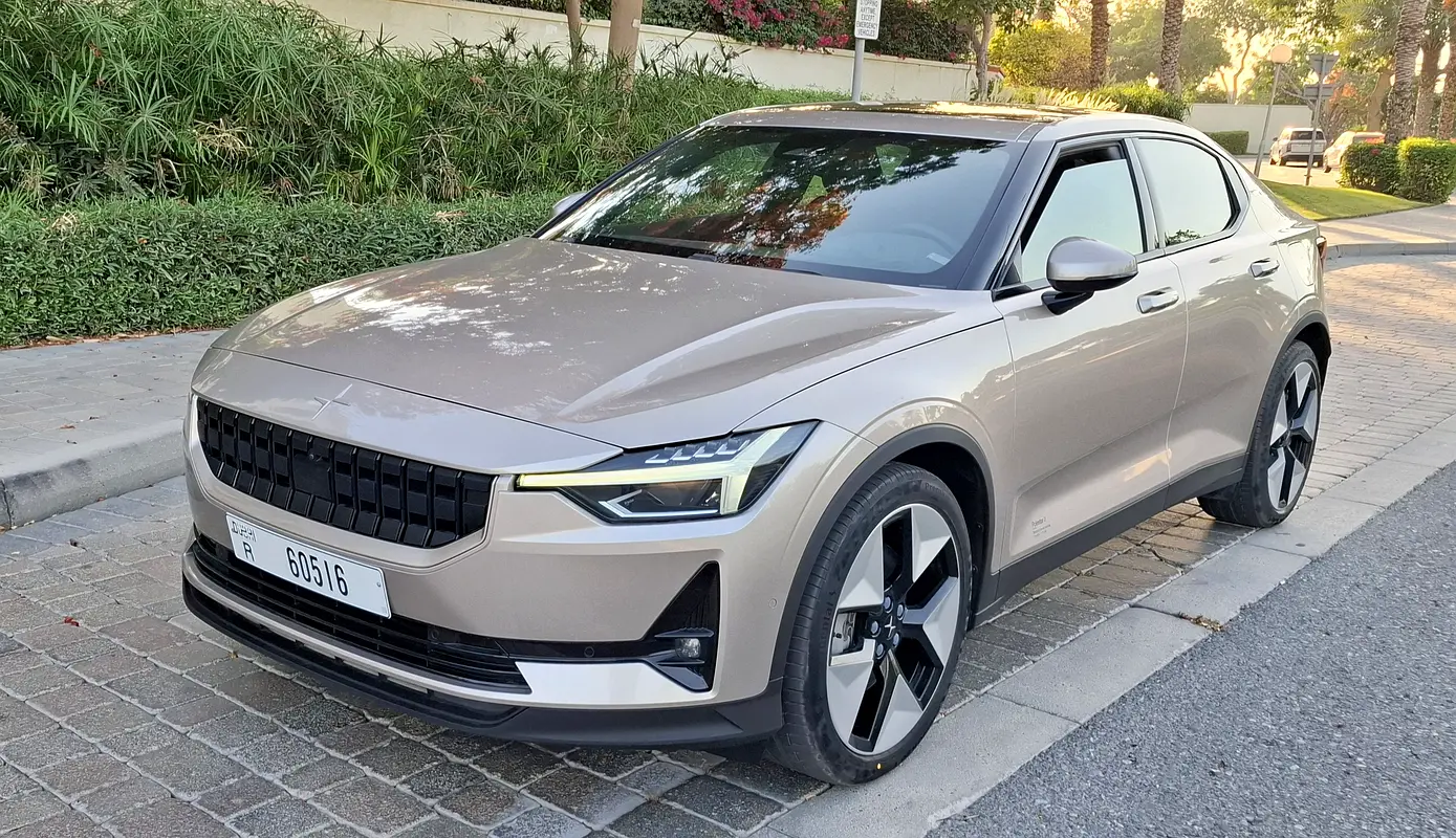 Polestar 2 2023 — photo 1 of 16