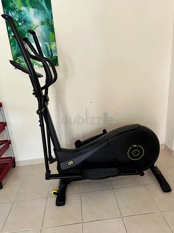 Domyos 520 Self-Powered Elliptical Cross Trainer | Excellent Condition