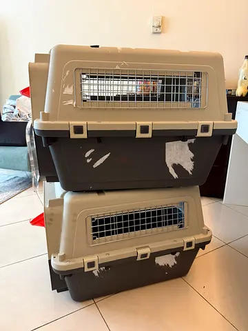 Set of 2 Large IATA-Approved Pet Travel Crates (Cats  Dogs) – Used Once