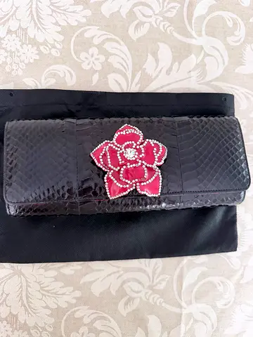 Python  clutch