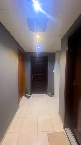 MASTER ROOM AT AIRPORT ROAD FOR 2500 parking available at all times