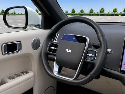 صورة 6 لـ 2024 LI AUTO L7