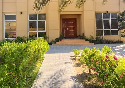Suite (2 bedrooms + a private washroom) inside a villa in Al Barsha 3 - close to Tecom
