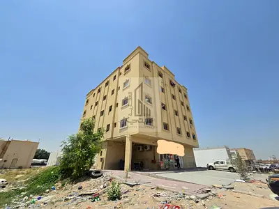 بناية سكنية وتجارية استثمارية بعائد إيجاري قوي في عجمان