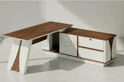 Executive modern L shape Table