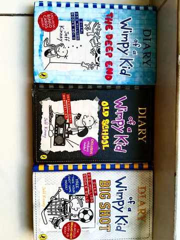 Set of 3 Diary of a Wimpy Kid books – Big Shot, Old School, The Deep End