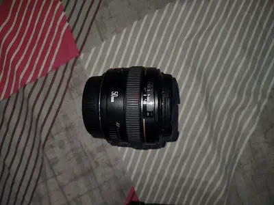 Canon lens