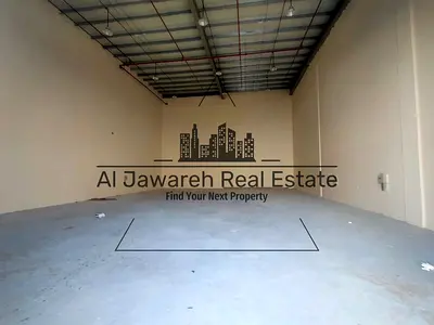 مستودع للإيجار في أم القيوين، 3335 قدم مربع، 40 كيلو واط أول مستخدم وسعره 120035 درهم