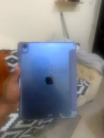 Apple iPad (with case) - Good working condition