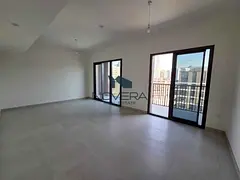 READY TO MOVE - DISTRESS DEAL - POOL VIEW
