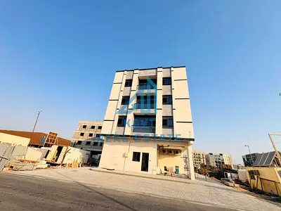 مبنى سكني مكون من طابق أرضي وثلاثة طوابق للبيع | 12 وحدة سكنية | فرصة استثمارية مميزة