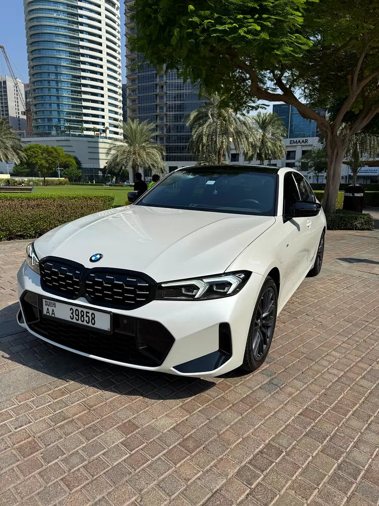 BMW 3-Series 2024 — photo 1 of 13