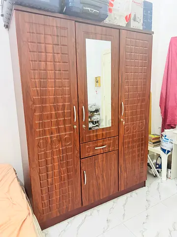 3-door wooden wardrobe with mirror — good condition