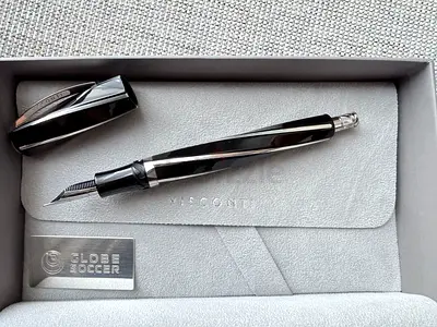 Golden Pen / Limited Edition