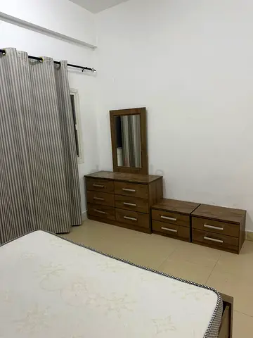Sharing Room for Family or Couple