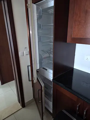 SALE! Built-in refrigerator with freezer