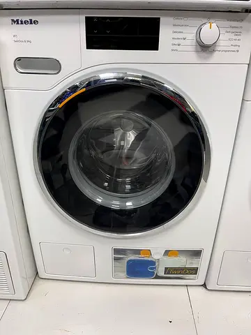 Miele latest model twin dos 9 kg washer with touch screen 1600 rpm speed for spin freestanding