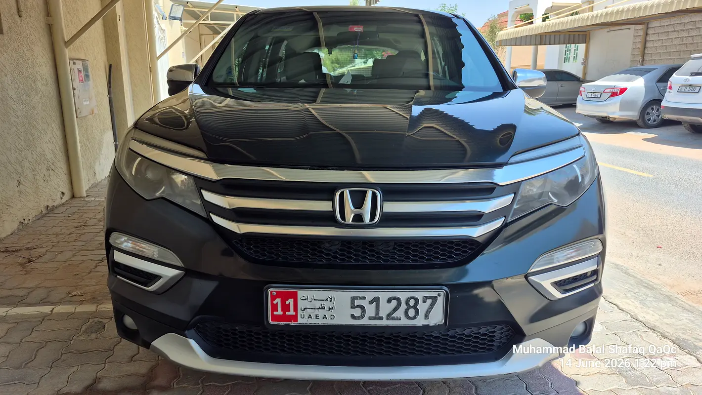 Honda Pilot 2017 — photo 1 of 20