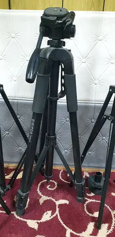 Digipod Professional Camera Tripod with Fluid Head - Good Condition