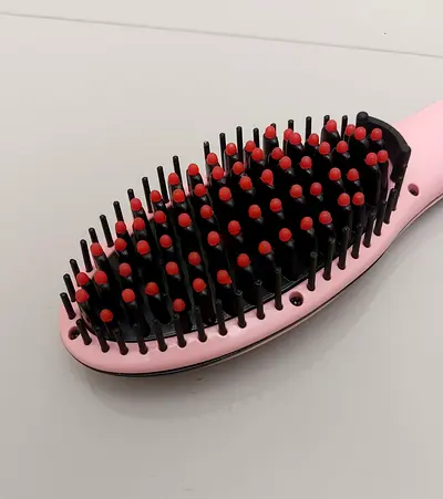 Fast Hair Straightening Brush