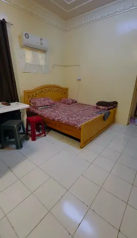 Near max metro family room awilable July1st attached bathroom and kitchen metro only 5 minutes wakin