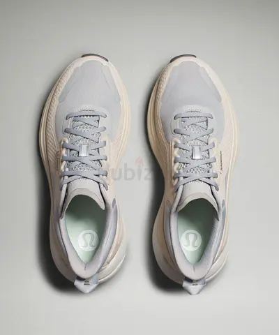 Lululemon Blissfeel Trail Womens Running Shoe brand new 38.5