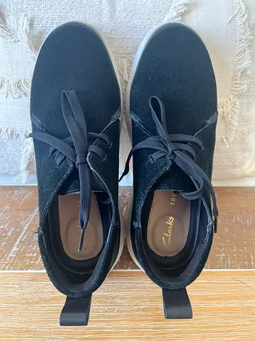 Clarks black suede leather casual lace-up shoes, gently used