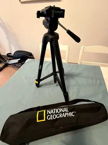 National Geographic Phototripod Kit Small, With Carrying Bag, 3-Way Head, Quick Release
