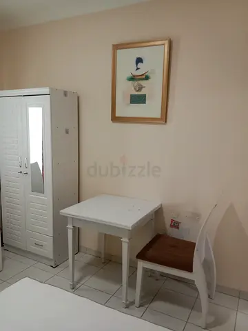 Female single occupancy room, only for one lady, 5 min to Metro green line_ Emirates Staff