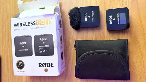 Rode Wireless GO II (single set) compact wireless microphone kit with case and windscreen