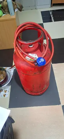 Emirates gas cylinder